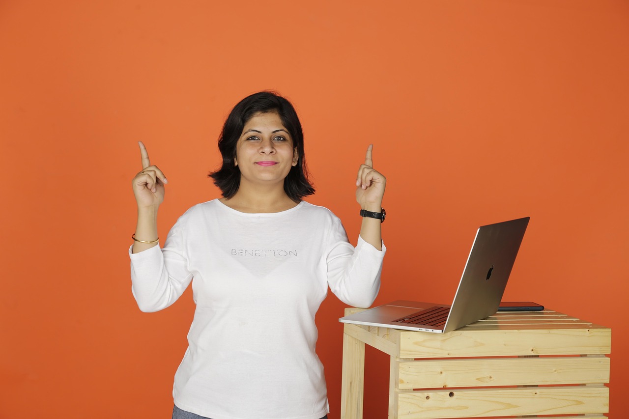 SEO reporting and content planning for small business growth